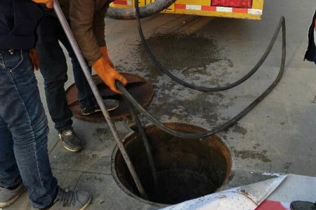 乌拉特中旗川井苏木马桶维修客服,哪里有马桶疏通的,电动抽水马桶堵了